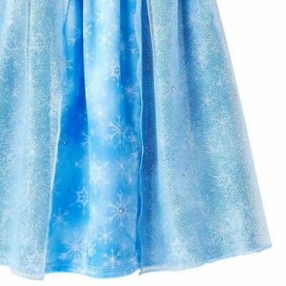 Disney Frozen II Fantasy Gown - Picture 4 of 5